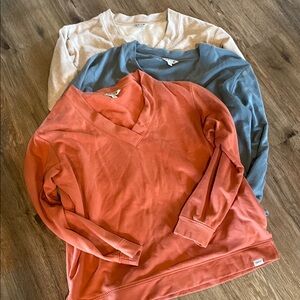 Orvis bundle of 3 sweatshirts v-neck top shirt L Large cream blue gray & orange